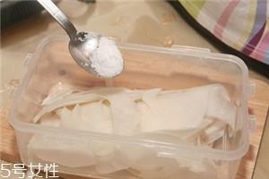 盐什么时候放最好 盐为什么要最后放
