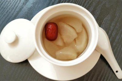 ​梨子煮水用雪梨还是香梨好 梨子煮水用什么梨
