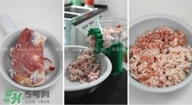 肉丸子有酸味是怎么回事？肉丸子有酸味可以吃吗？
