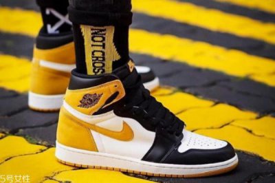 ​aj1搭配什么袜子 颜色很重要