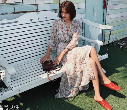上身丰满穿什么衣服好？适合上身丰满女生的穿搭推荐