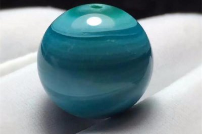 ​绿松石脏了怎么清洗和保养 绿松石脏了可以用酒精泡吗