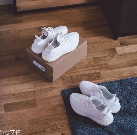 椰子350纯白什么时候补货？yeezy 350纯白补货量有多少？