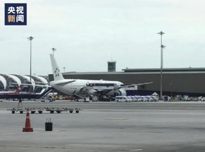 ​遭遇湍流，已致2人死亡！新加坡航空客机数分钟内骤降2000多米！现场画面曝光