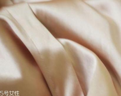 真丝是什么面料 夏季服装常见面料