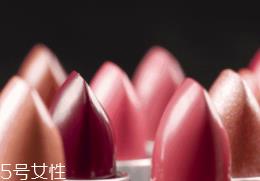 防晒润唇膏安全吗？防晒成分可引起过敏