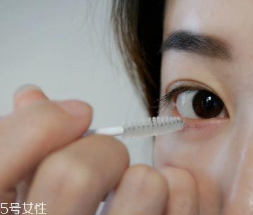 睫毛增长液可以用于眉毛吗？睫毛增长液还可以涂头发