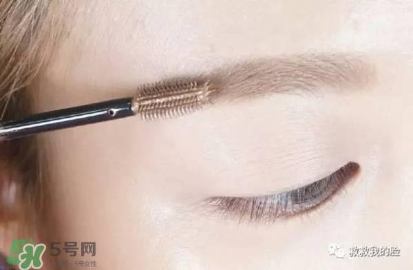 金高银妆容怎么化？金高银仿妆