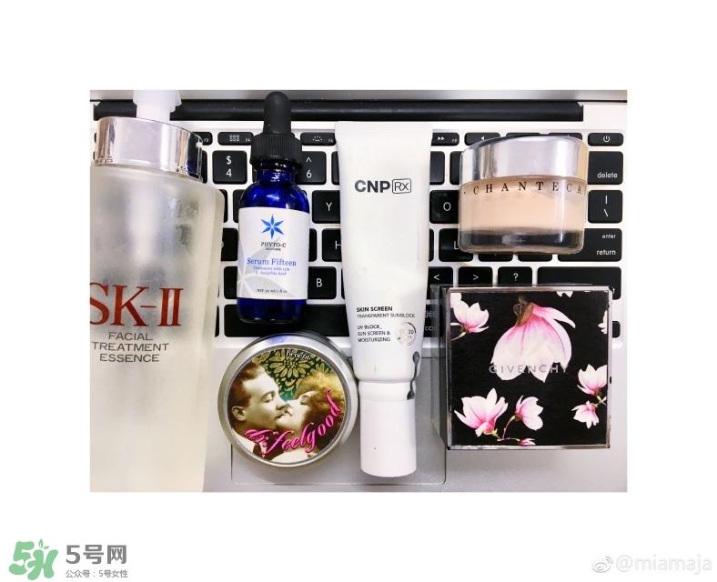 怎么降低防晒霜对皮肤的伤害 防晒搭配推荐