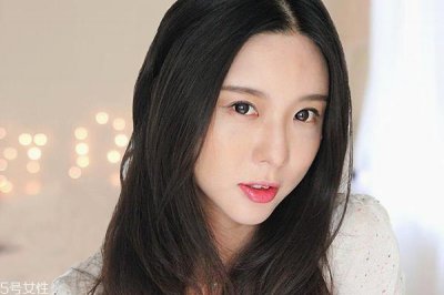 ​婉约妆容怎么画 让你散发古典韵味的化妆教程