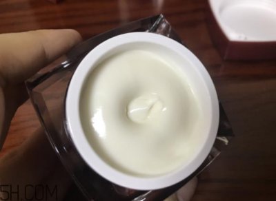 ​京城之霜为什么乳化之后才涂抹？京城之霜怎么用？
