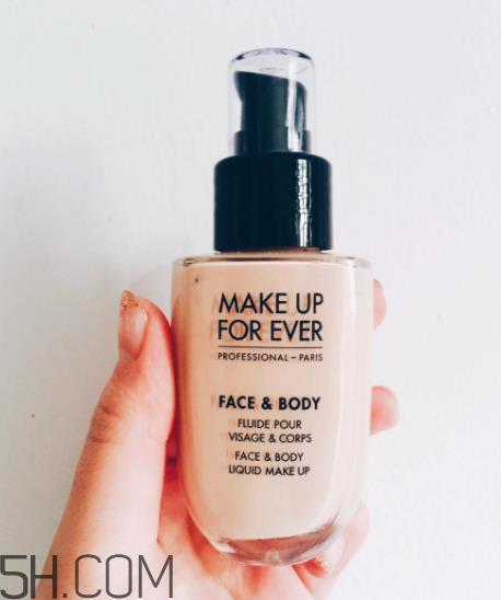make up forever水粉霜好用吗？make up forever水粉霜多少钱？