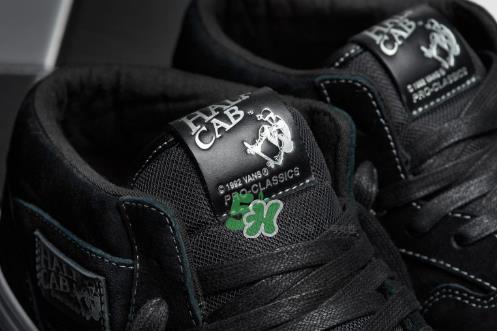 vans half cab 25周年纪念板鞋在哪买_发售店铺有哪些？