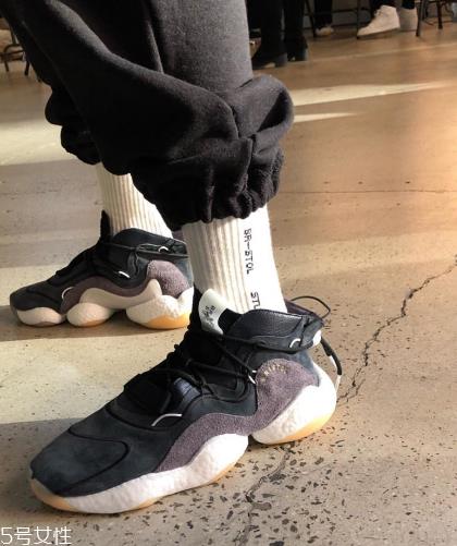 bristol studio与adidas crazy byw联名款在哪买_多少钱？