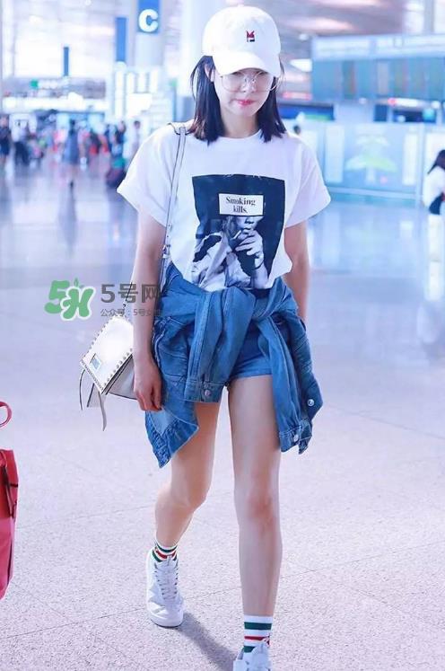 prada etiquette手袋多少钱？prada etiquette专柜价格