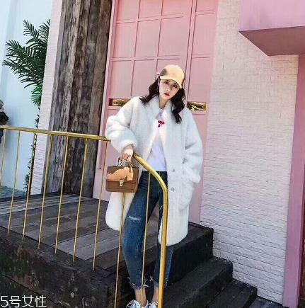 冰岛毛怎么清洗？超级好打理的一种面料