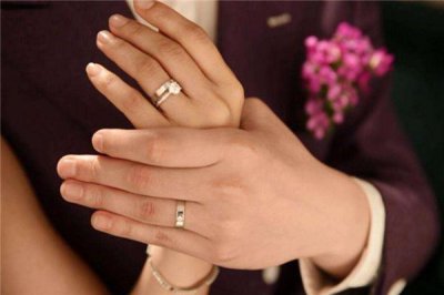 ​婚戒30分大小可以吗 爱情没有标准