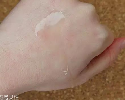 石泽化妆水适合夏天吗 石泽化妆水适合湿敷吗