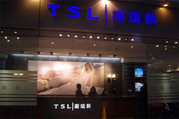 谢瑞麟和老凤祥哪个好 谢瑞麟和老凤祥品牌对比