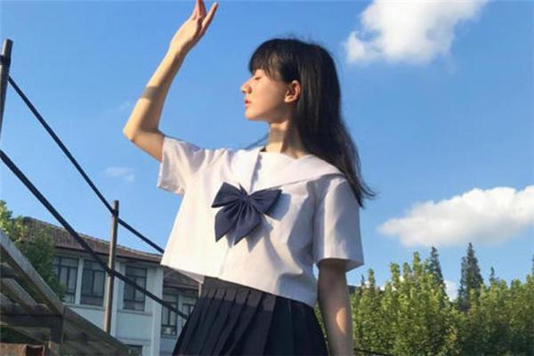 jk名扎是什么 日本校服和jk的区别
