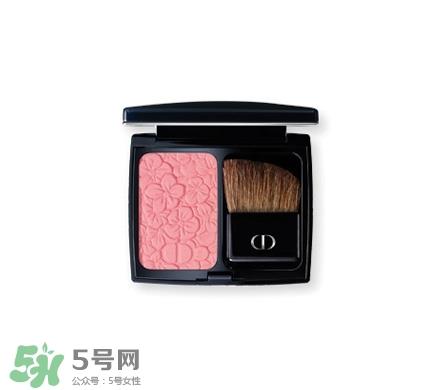 迪奥腮红哪个颜色好看 迪奥腮红试色大全