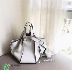loewe hammock正品多少钱？罗意威吊床包专柜价格