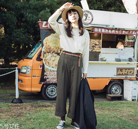 盐系女生怎样穿搭？清新无公害的邻家女孩