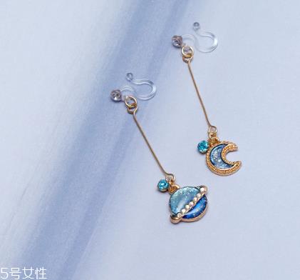 耳夹怎么戴不疼？耳夹的正确戴法