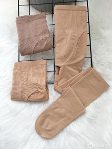 ​你知道如何选购美腿袜吗
