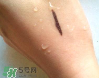 kate眼线膏怎么样_和美宝莲眼线膏哪个好