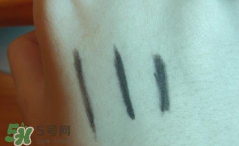 kate眼线膏怎么样_和美宝莲眼线膏哪个好