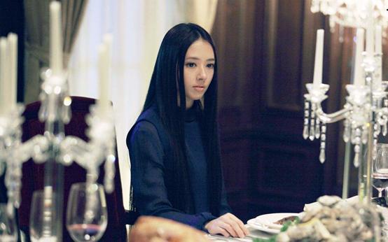宅男女神郭碧婷整容导致脸残？毫无演技的她究竟为何受人青睐？