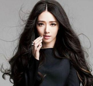 ​宅男女神郭碧婷整容导致脸残？毫无演技的她究竟为何受人青睐？