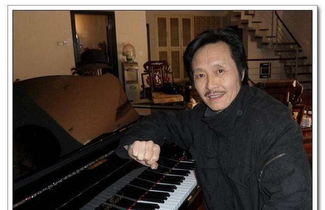 云朵拜刀郎为师4登春晚，被那英限制后为何突然消失了？