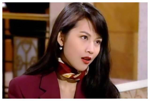 刘銮雄“猎艳”美少女蔡少芬，为何宝咏琴无怨言，待她如亲妹妹？