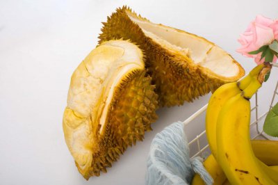 ​怎么挑榴莲，榴莲价格