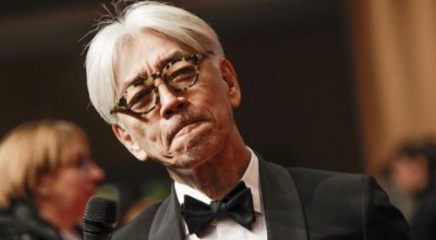 ​坂本龙一去世！曾被王菲写进歌里，用音乐治愈上亿人的传奇走了..