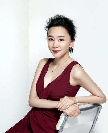 她是吴磊最喜欢的人，曾经无戏可拍，今在《知否》中凭一举动爆红