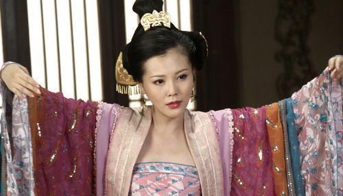 这个女人比武则天更狠，比慈禧更毒，“椽弋”让人胆寒