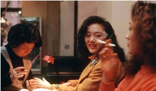 镜头下1996的上海女人: 没想到90年代的上海女人那么美