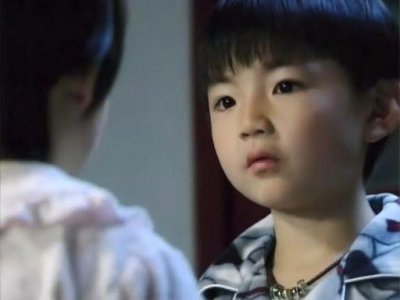 ​曾经爆红的5位童星，王欣逸入狱，小小彬患病，邓鸣贺已远上天堂