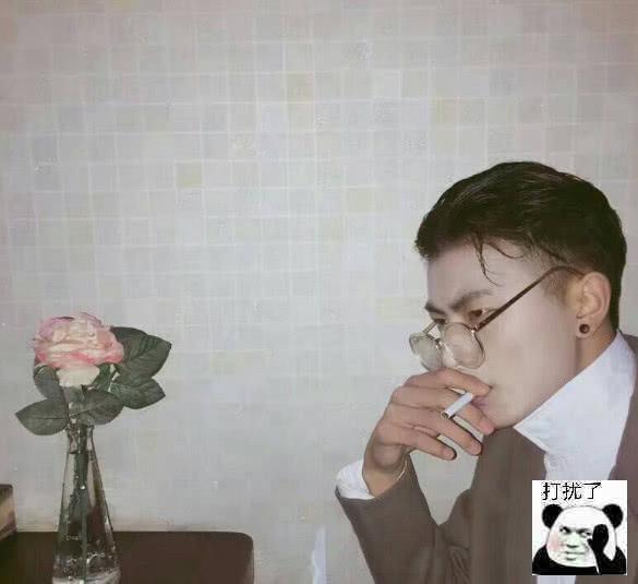 经历杨清柠“洗礼”后，付守东颜值质一般飞跃，竟帅成“权志龙”