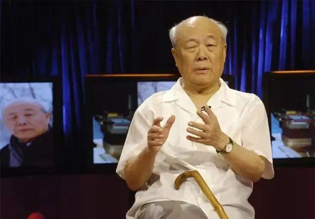 欧阳中石：是书法大家，还是京剧大师