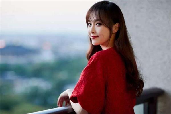 法式刘海留到什么长度 法式刘海剪多长好看