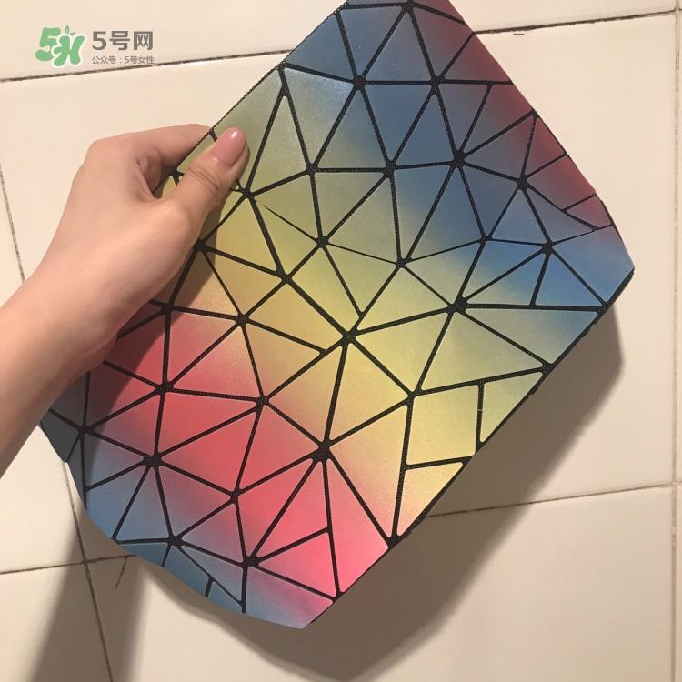 东大门彩虹包多少钱_东大门彩虹包专柜价格
