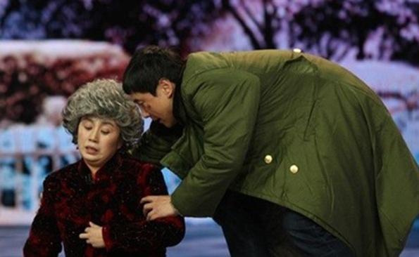 这些“春晚穿帮镜头”你还记得吗？一个比一个有料，很多成了经典