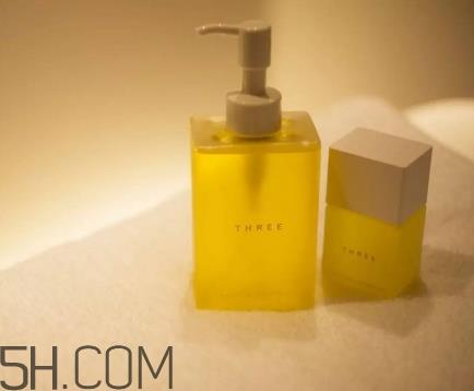 three卸妆油适合肤质 three卸妆油使用心得