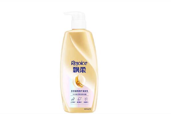 润发乳会让头发变油吗 润发乳可以抹在头皮上吗