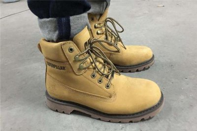 ​cat大黄靴多少钱 不同款式价格不同