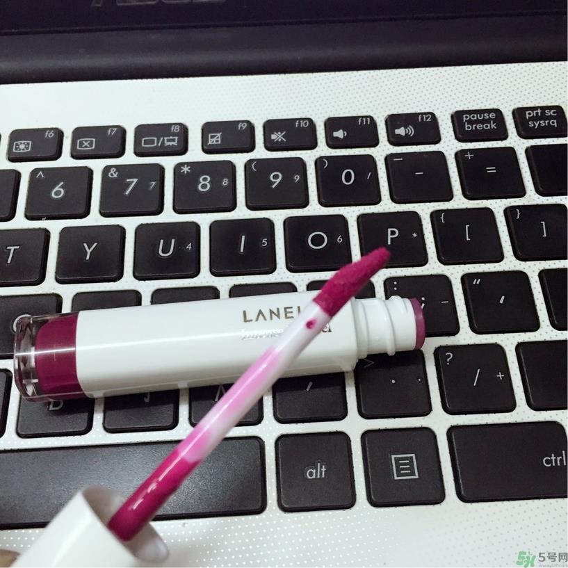 兰芝漆光溢彩唇部啫喱多少钱?兰芝漆光溢彩唇部啫喱价格